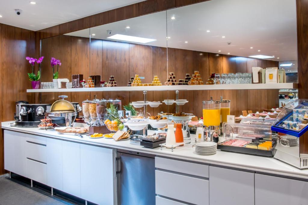 Art Hotel Eiffel - Resim 22