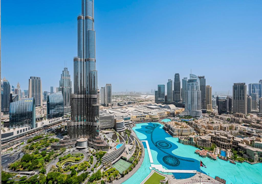 Πισίνα στο ή κοντά στο Grande Signature 2BR Burj Khalifa & Dubai Fountain