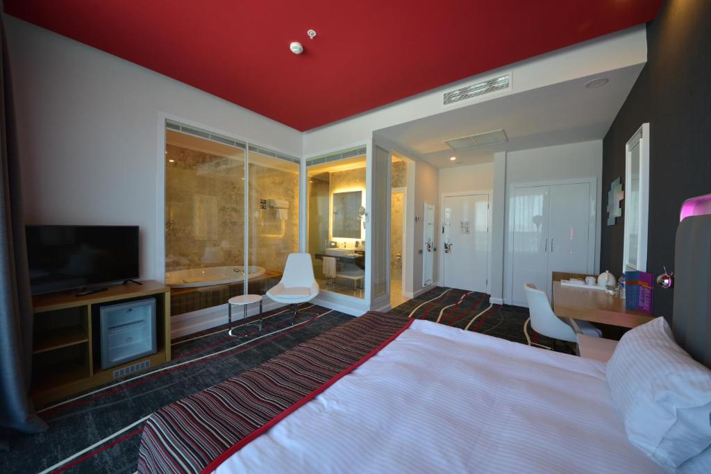 Postel nebo postele na pokoji v ubytování Park Inn by Radisson Ankara Cankaya