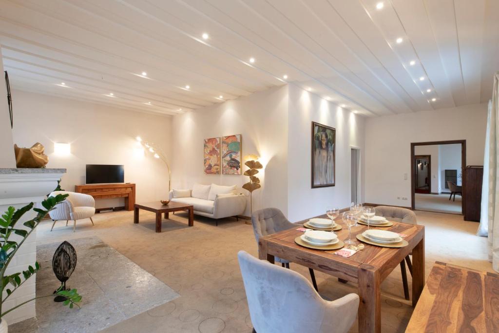 Hotel Biederstein am Englischen Garten - Resim 5