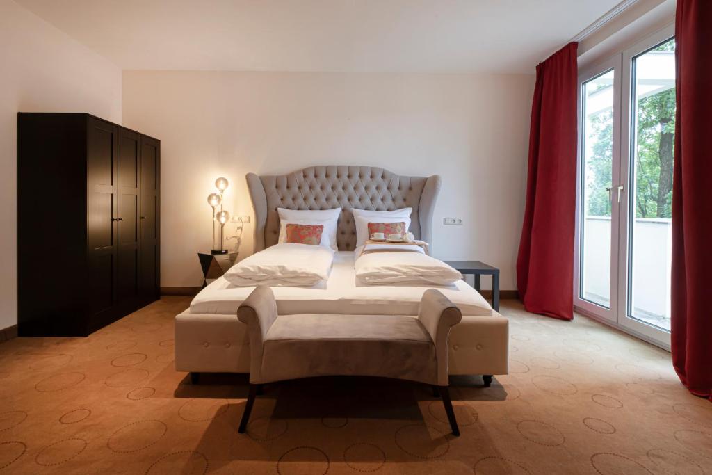 Hotel Biederstein am Englischen Garten - Resim 2