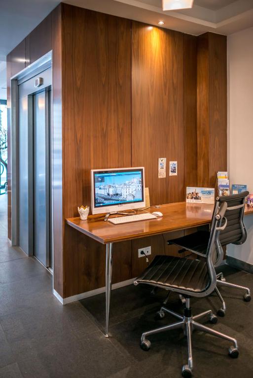 Art Hotel Eiffel - Resim 20