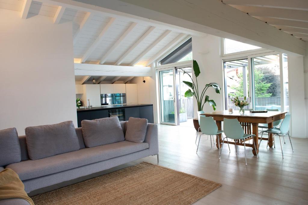 LOFT design in Brè village - Resim 3