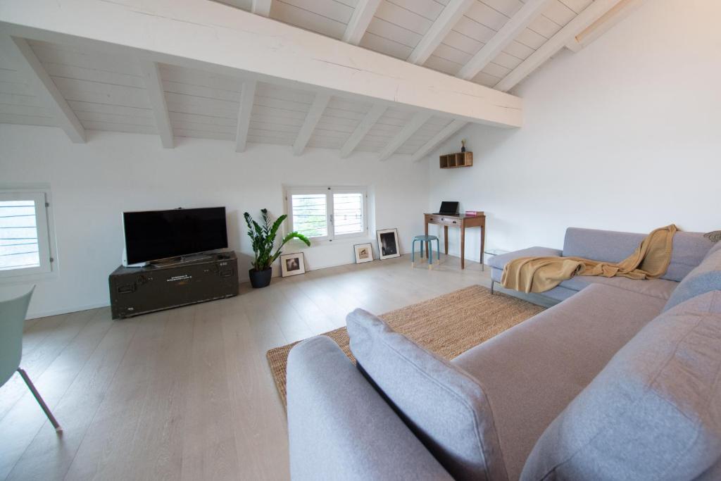 LOFT design in Brè village - Resim 14