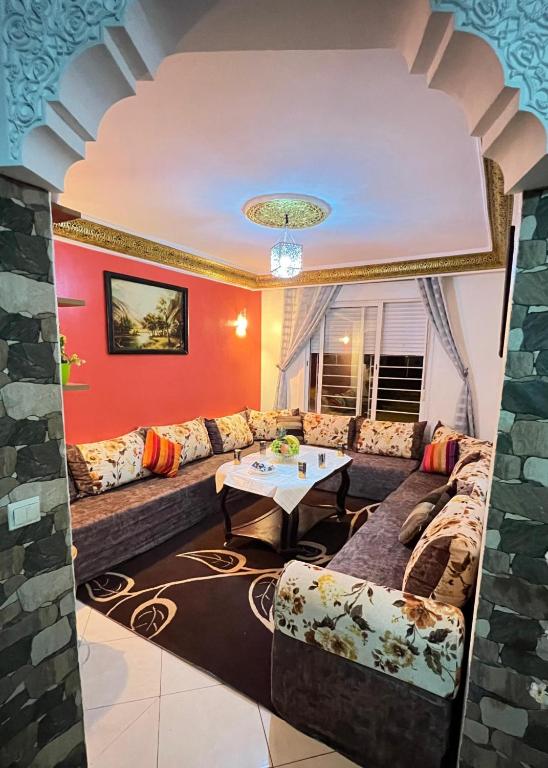 Image showcasing Cozy Beach View studio - Apartments for Rent in Pattaya, Chon Buri ...