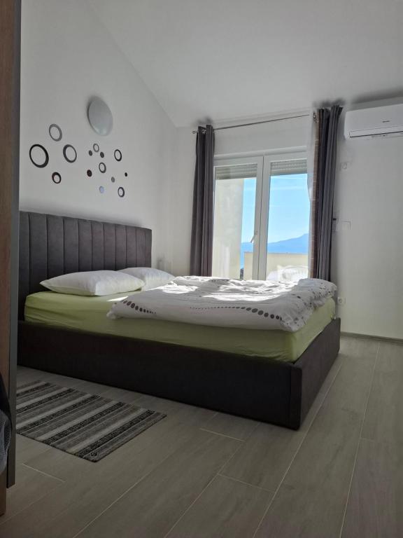Apartment Tanya 1