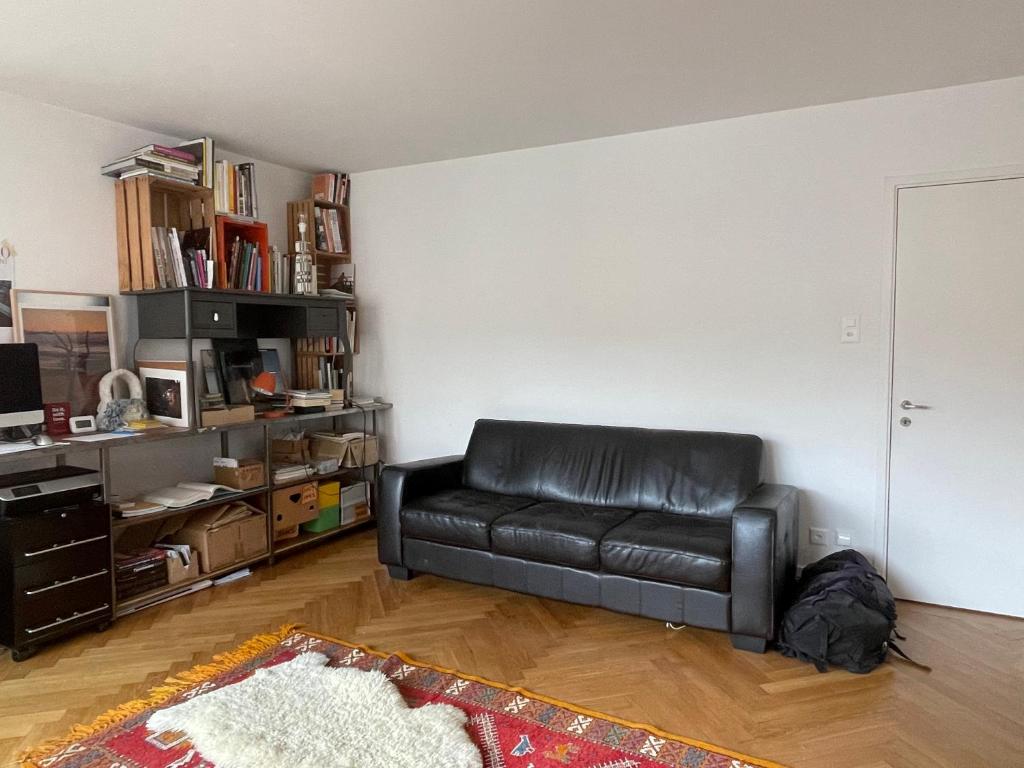 Charming 2 Room Apartment in Peaceful Brunau - Resim 5