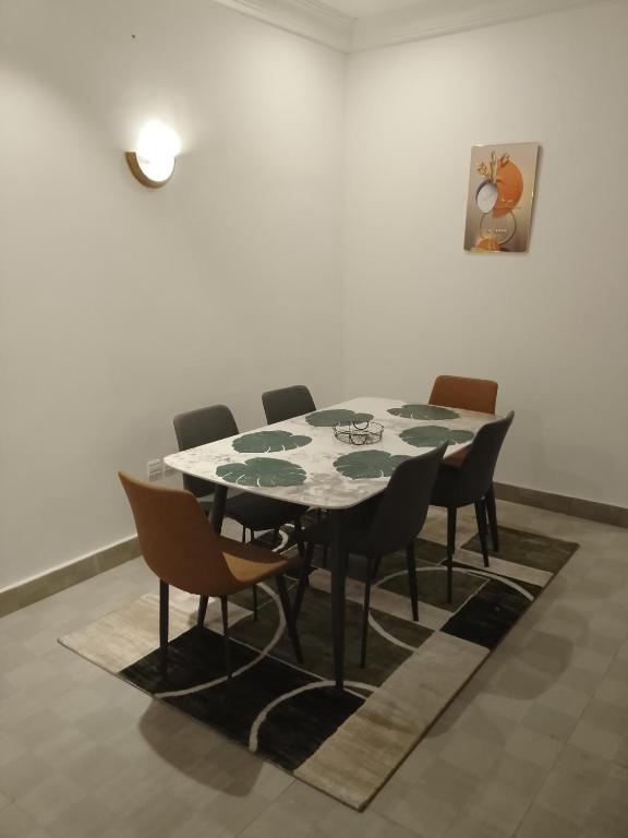 Foto de la galeria de Appartement 2chambres a Pointe-Noire