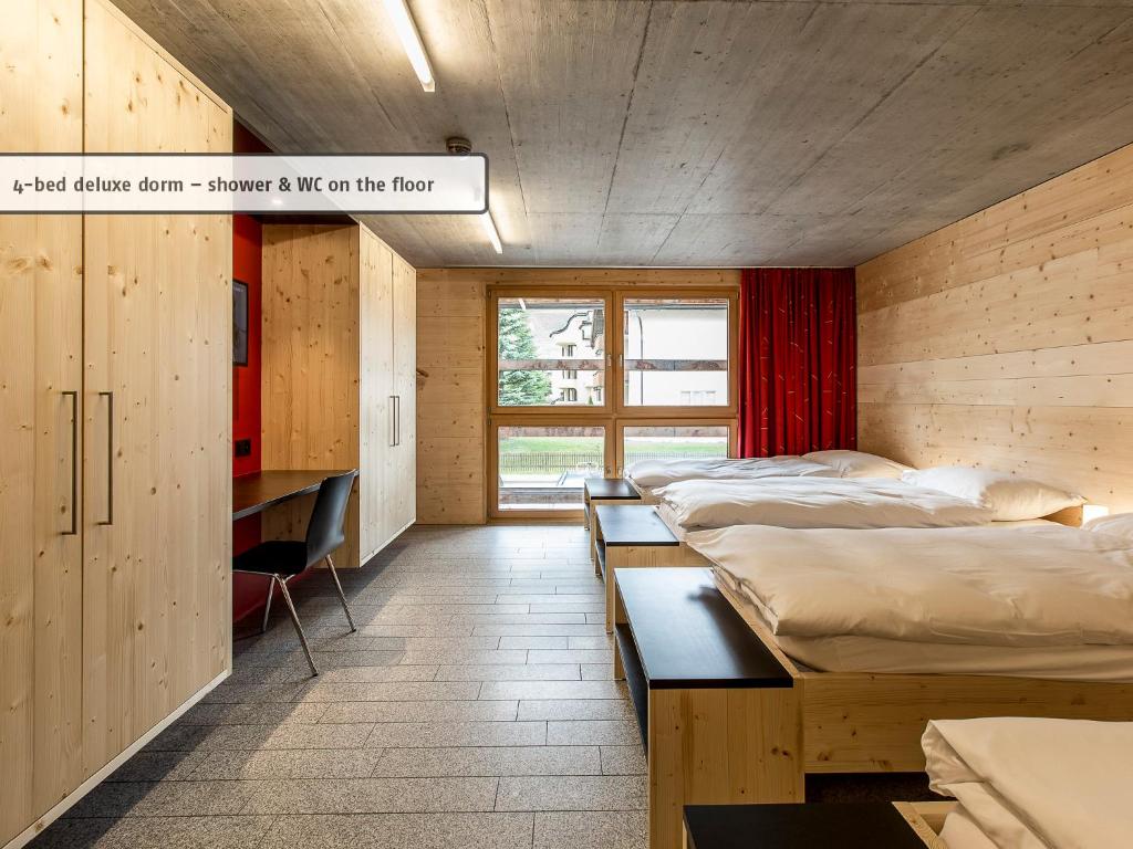 All In One Hotel - Inn Lodge / Swiss Lodge - Quadruple Room With Shared Bathroom
