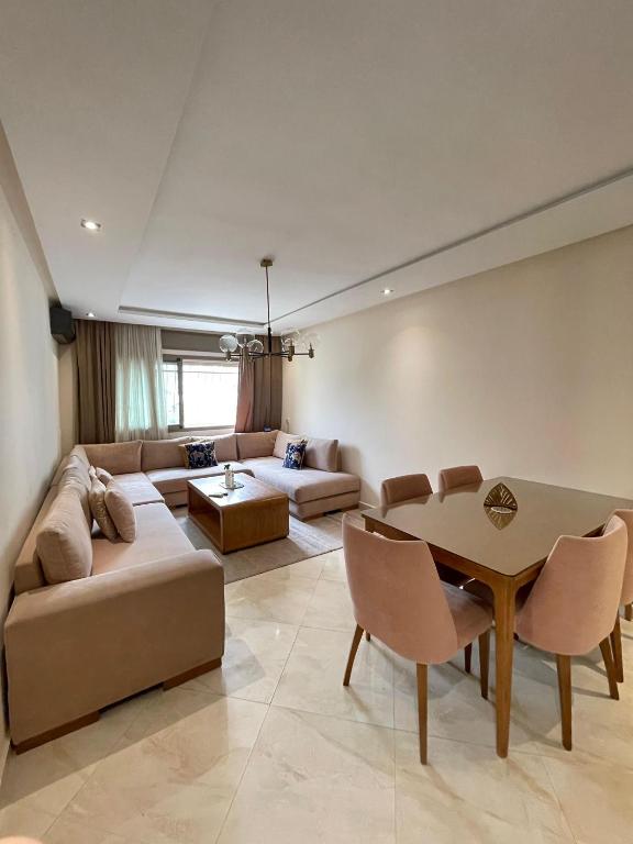 Khu vực ghế ngồi tại Boanan Mandar