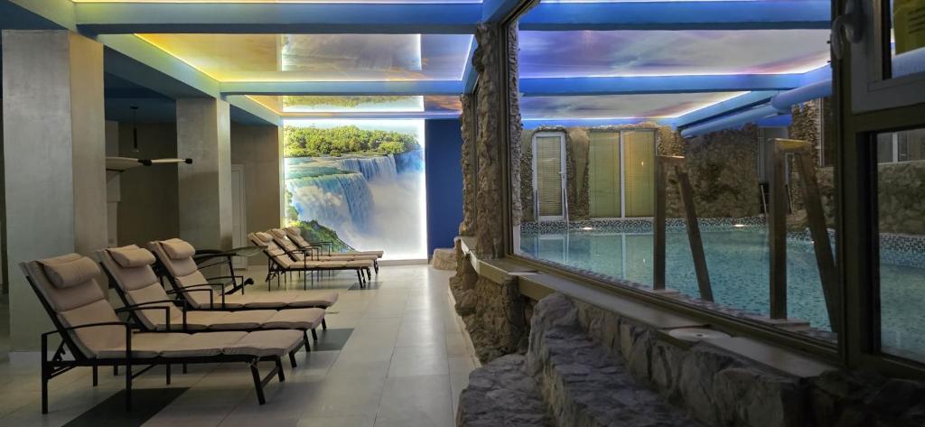 Bali Colosseum Hotel - Resim 8