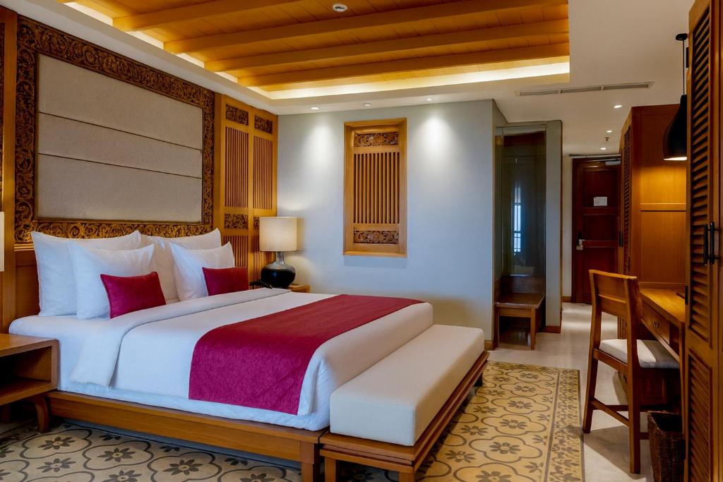Swarga Suites Bali Berawa, Marclan Collection - 12