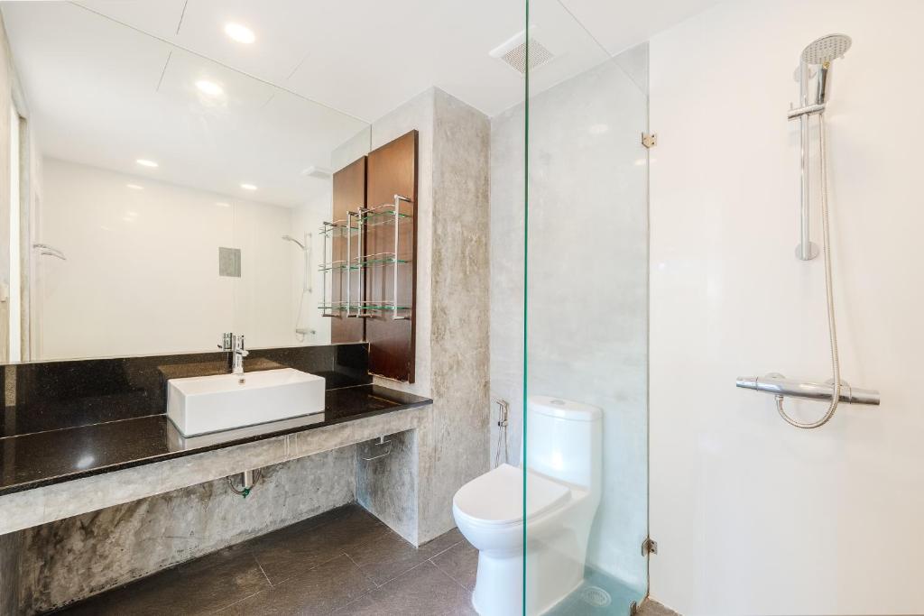 Savaan Patong - Resim 38