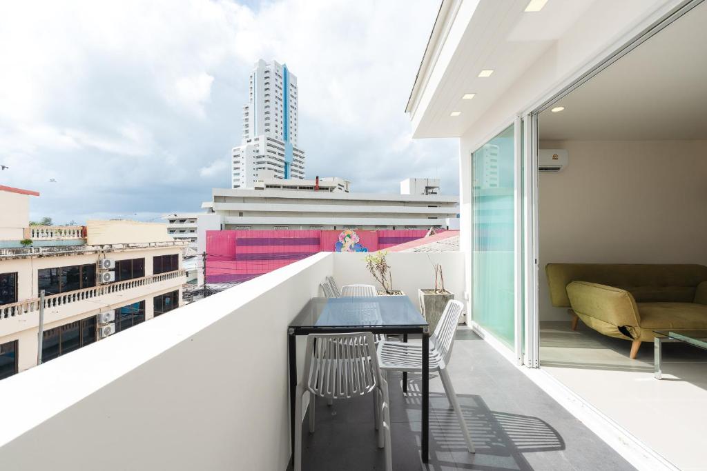 Savaan Patong - Resim 33