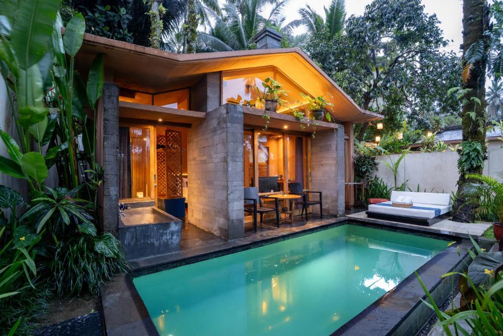 Amora Ubud Boutique Villas - 15