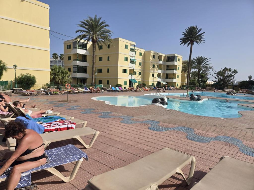 Bazén v ubytování Olas nebo v jeho okolí