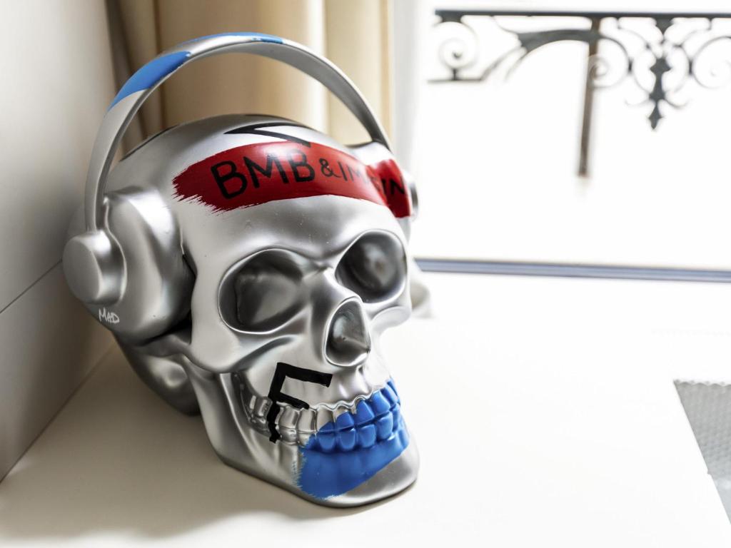 ibis Styles Lausanne Center MadHouse - Resim 31