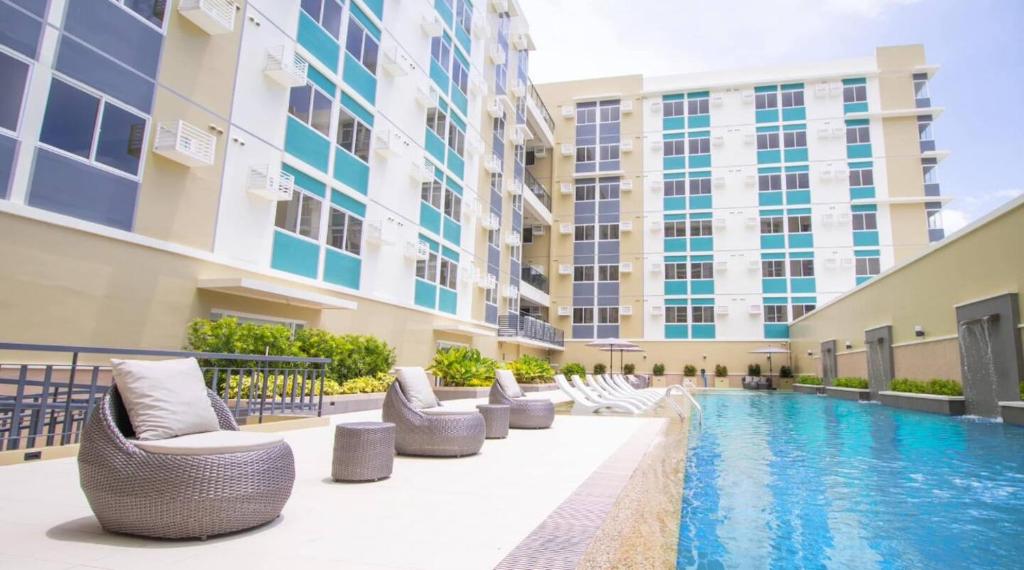 Piscine de l'établissement Casa Gianna at Berkeley Suites, South Forbes ou située à proximité