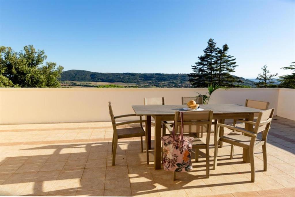 Villa Moris