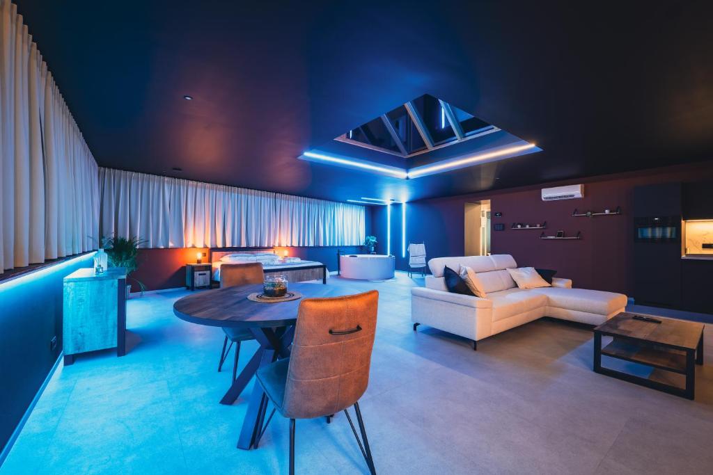 Χώρος καθιστικού στο Suite Soma