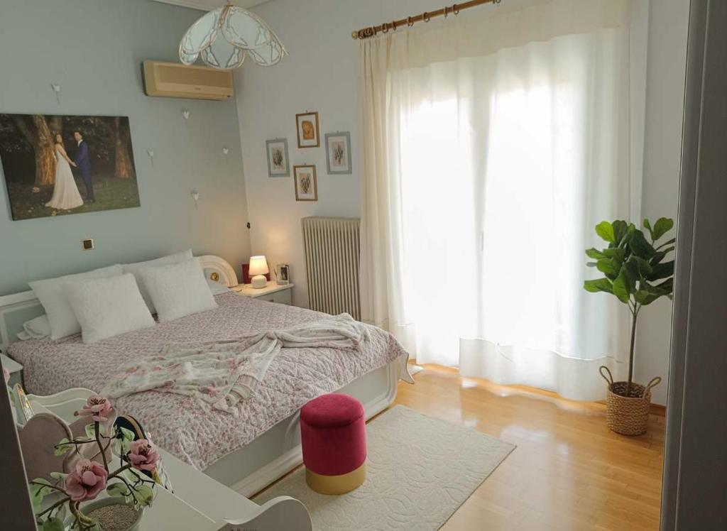 Chalandri Bloom Residence 2BR Sleeps 6