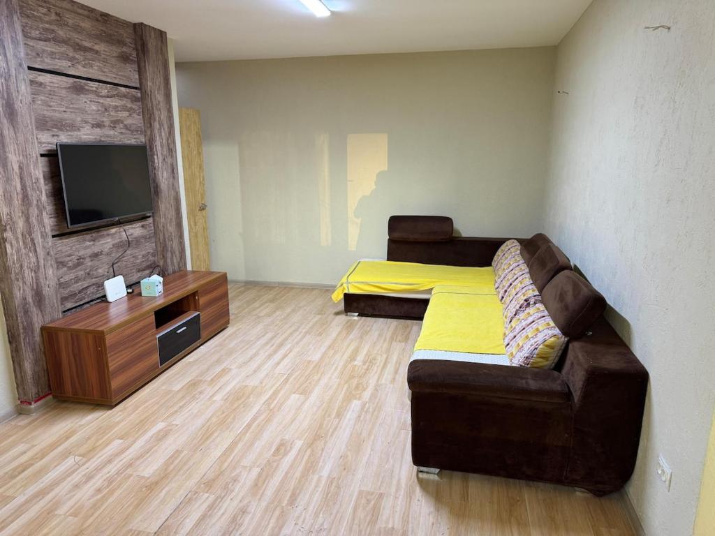 Televisyen dan/atau pusat hiburan di Summer2 apartment