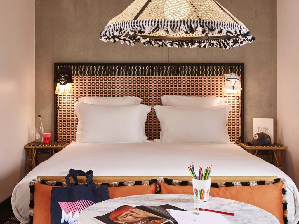 Mama Shelter Paris West - Resim 17