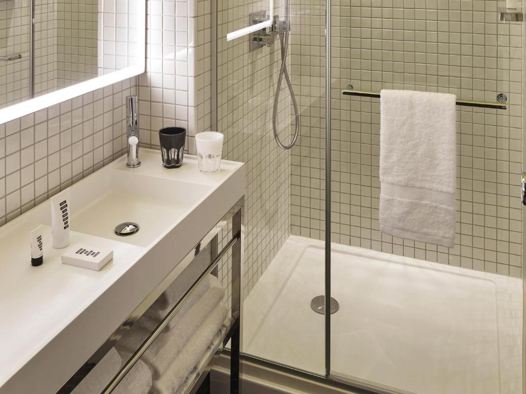 Mama Shelter Paris West - Resim 36