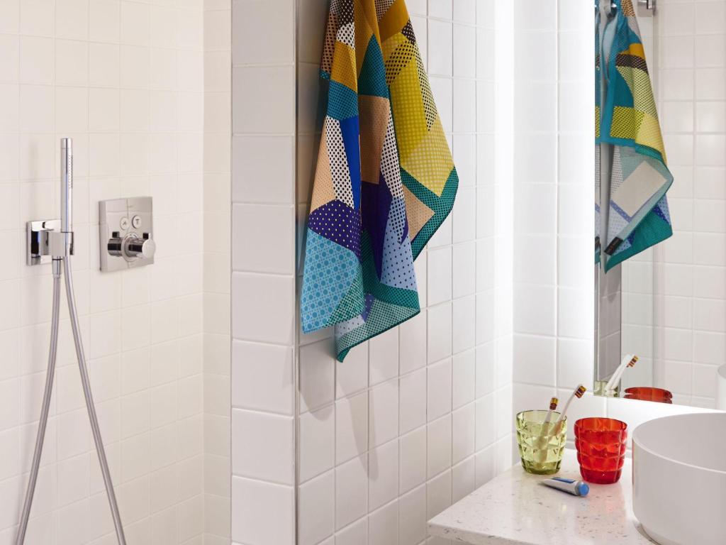 Mama Shelter Lille - Resim 24