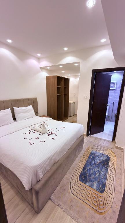 Locanda pyramids view - 1