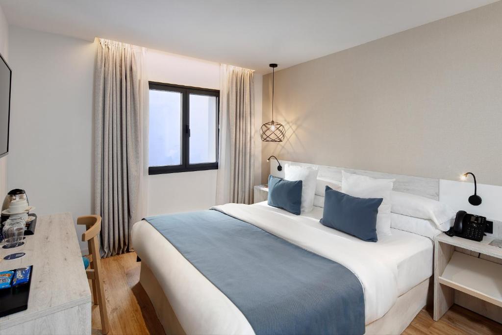 Óbal Hotel Marbella - Resim 5