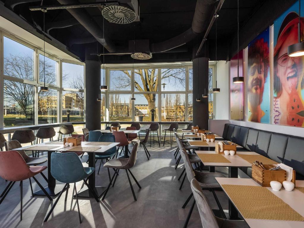 ibis Styles Berlin Treptow - Resim 40