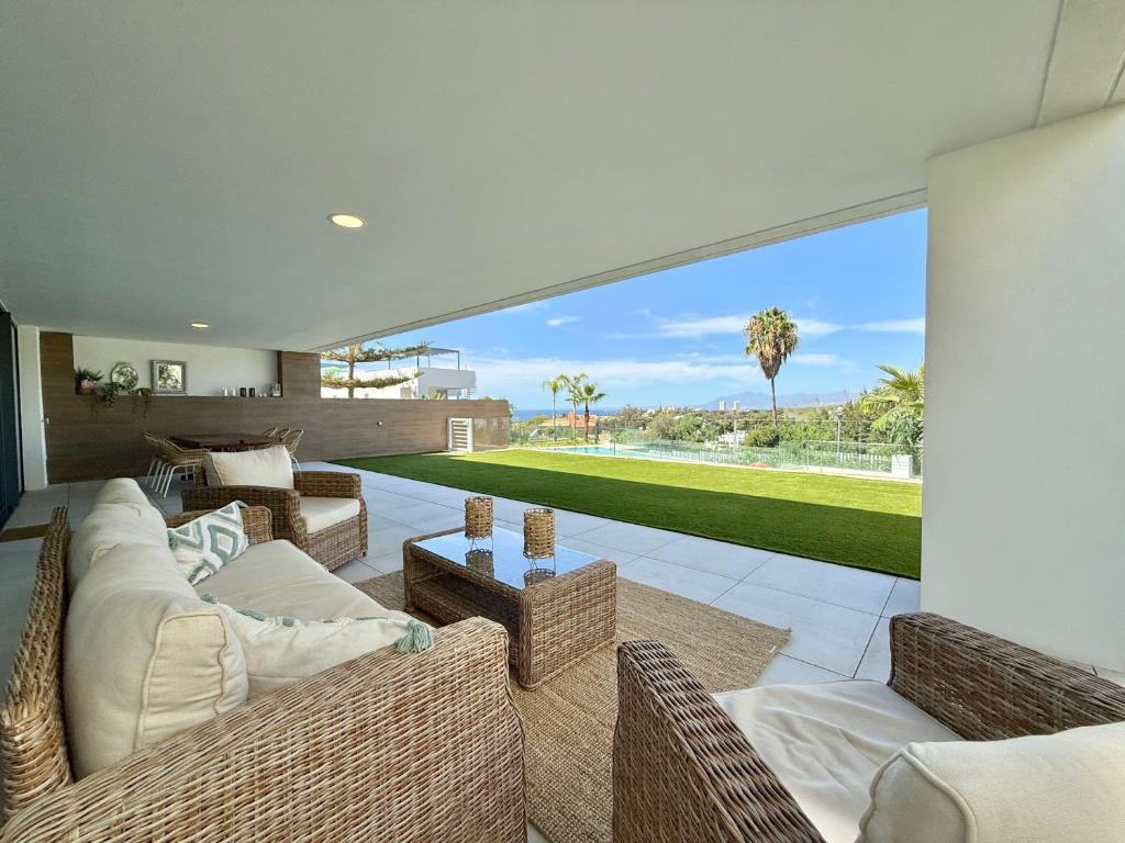 Artola Homes Luxury - EaW Homes