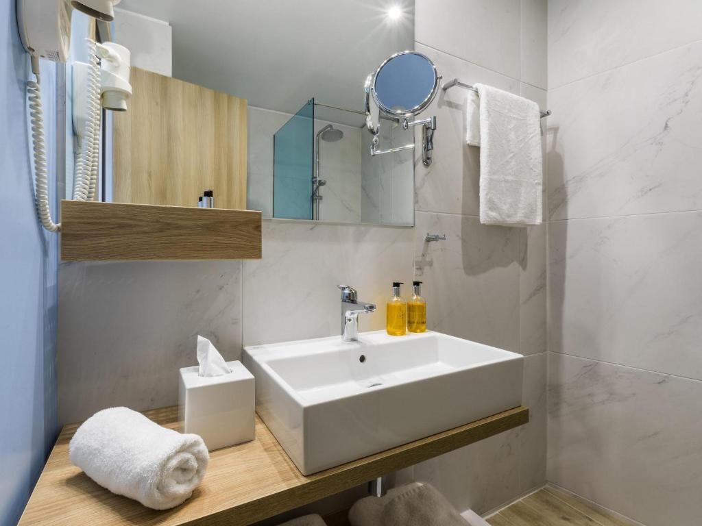 ibis Styles Athens Routes - Resim 21