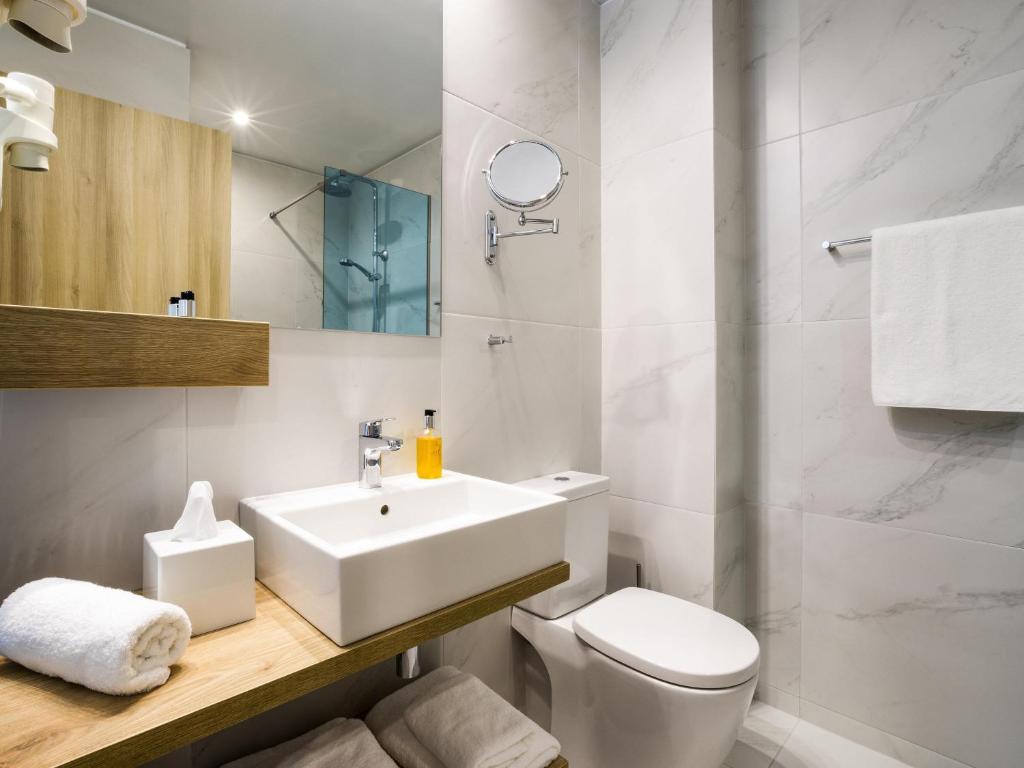 ibis Styles Athens Routes - Resim 17