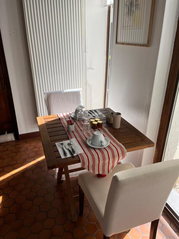 La Ferme de la Place - Double Room With Private Bathroom