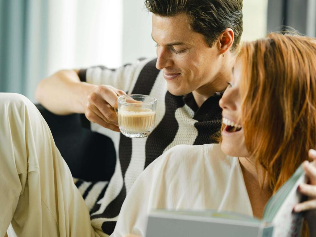 Novotel Paris Porte Versailles - Resim 16