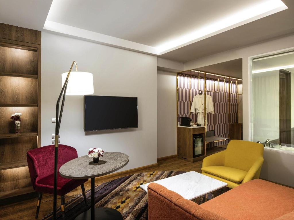 Mercure Bangkok Sukhumvit 24 - Resim 15