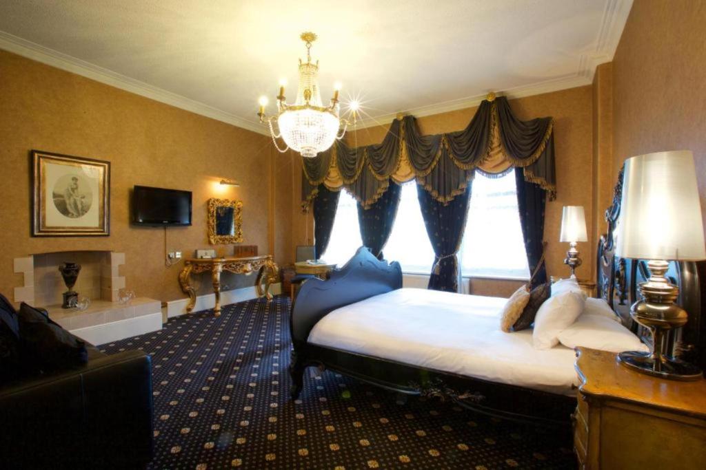 Liverpool Sefton Park Hotel by Dancenter - Resim 21