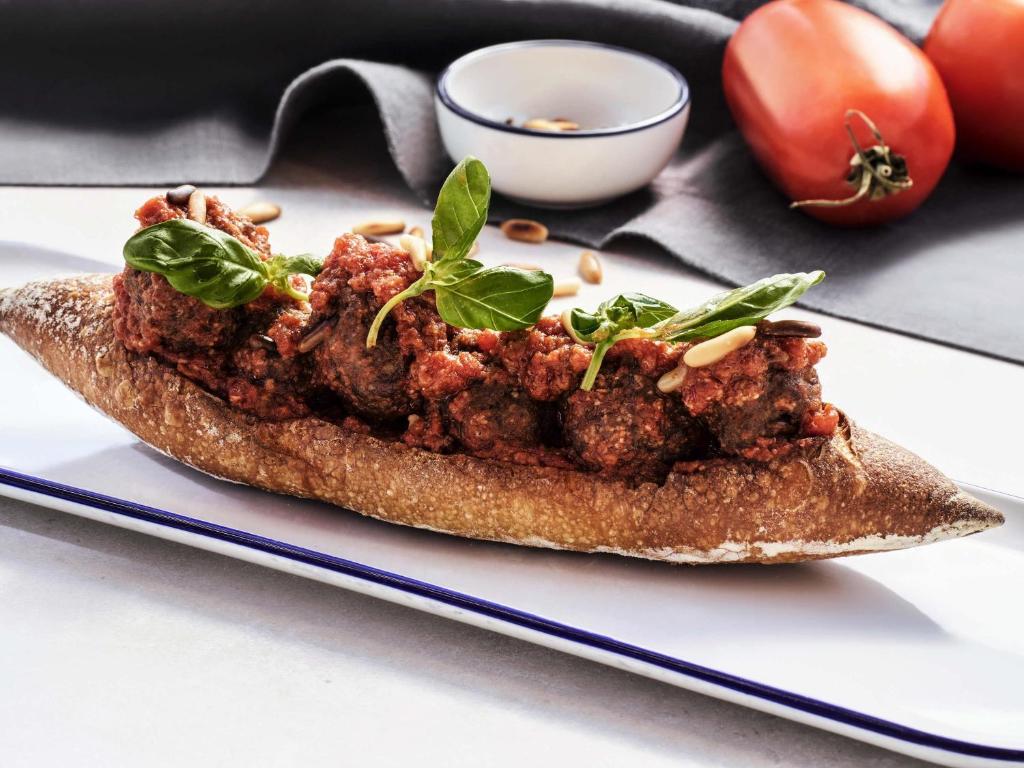 Grand Plaza Mövenpick Media City - Resim 37