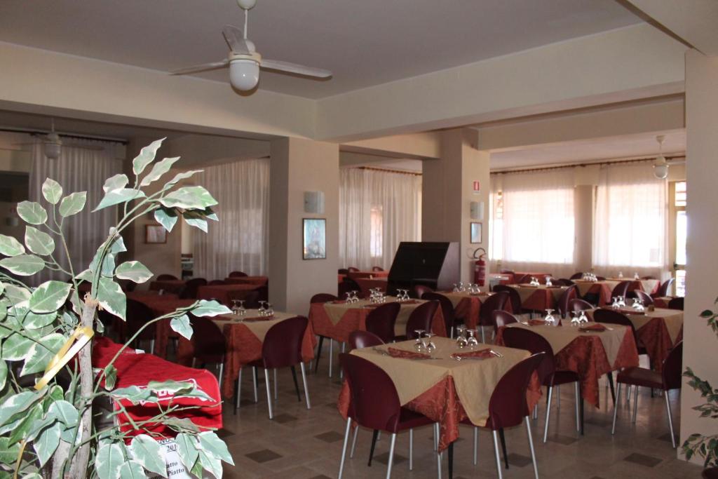 Restaurace v ubytování Hotel South Paradise