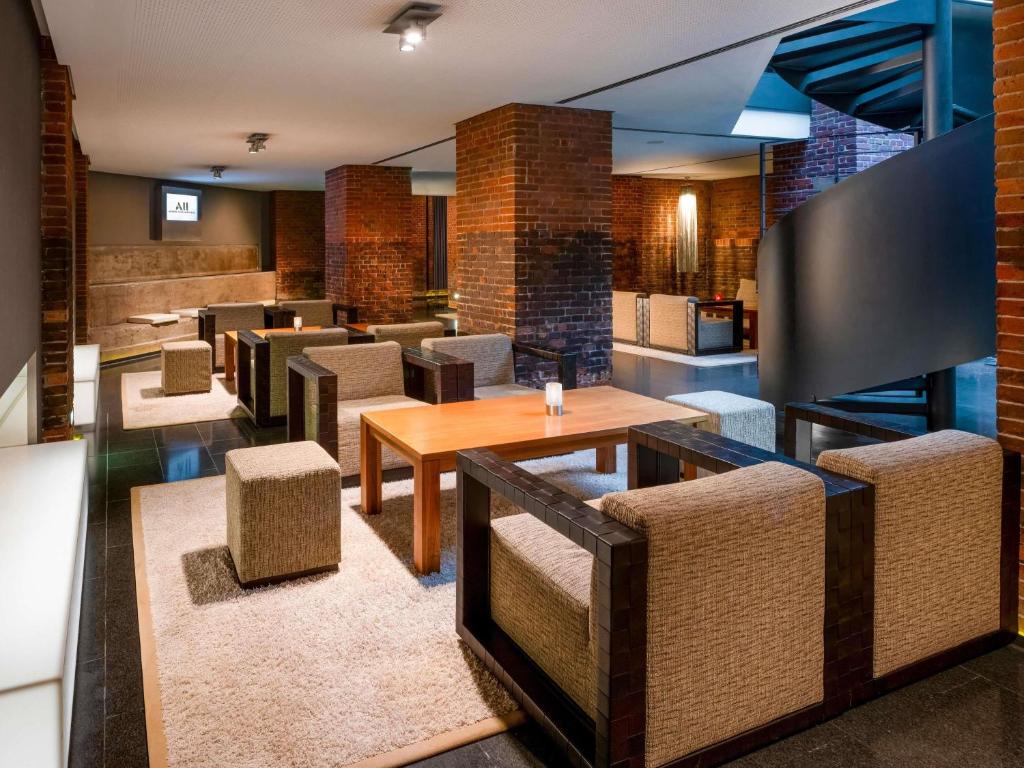 MÖVENPICK Hotel Hamburg City - Resim 9