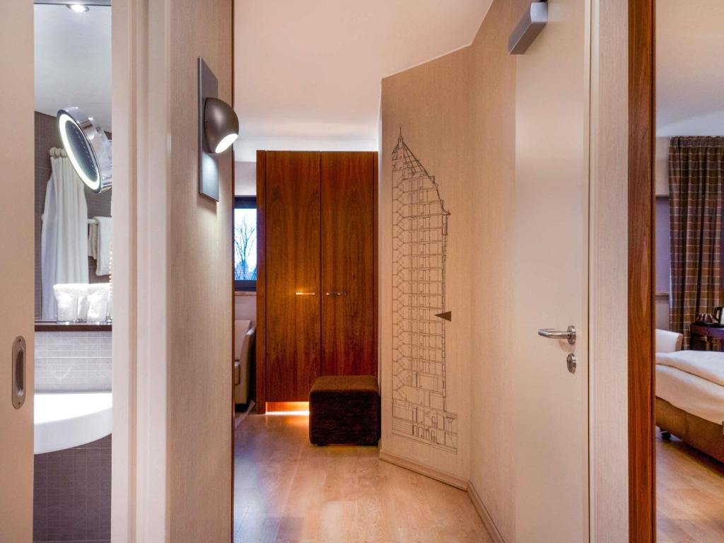 MÖVENPICK Hotel Hamburg City - Resim 22