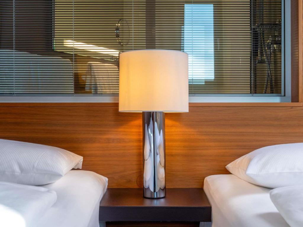 MÖVENPICK Hotel Hamburg City - Resim 37