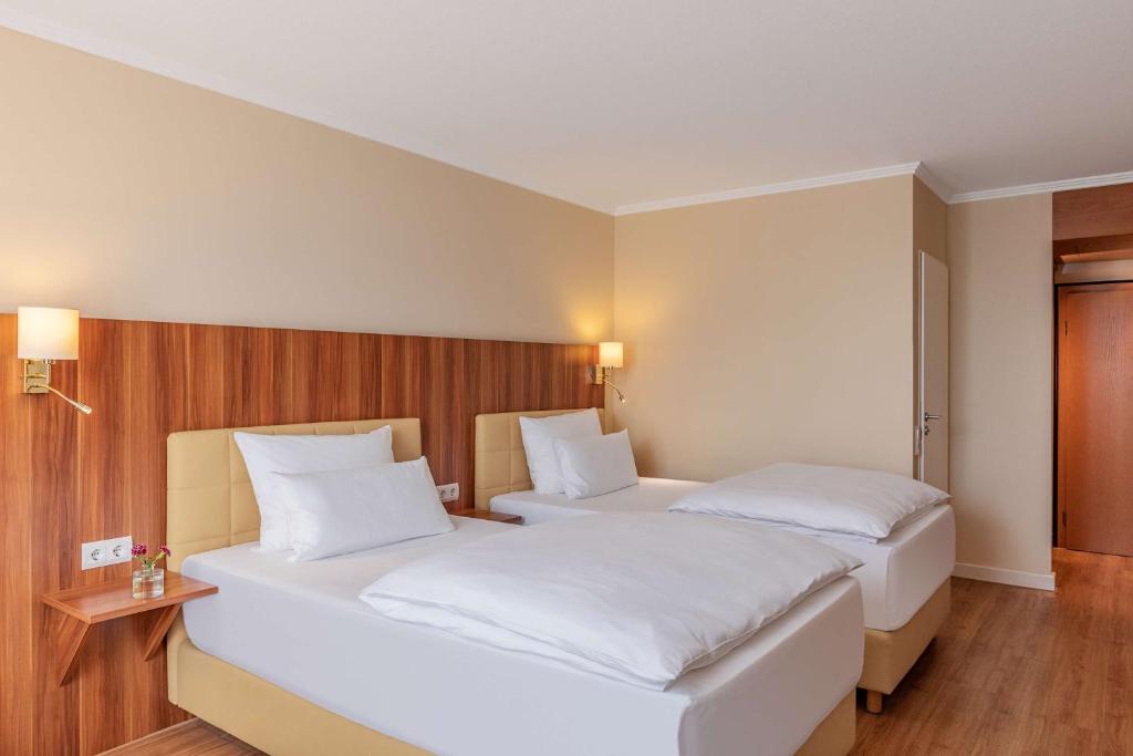 NH Ingolstadt - Standard Double Or Twin Room