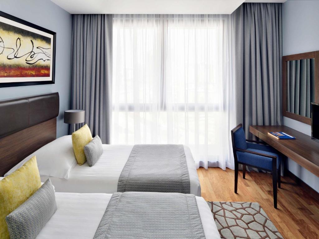 Mövenpick Hotel Apartments Al Mamzar Dubai - Apartamento De Dos Dormitorios