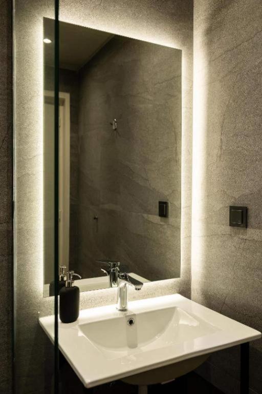 Aristotelous Downtown Suites - 2