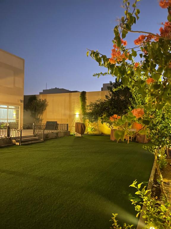 Zahrada ubytování Royal AlUlA Villa