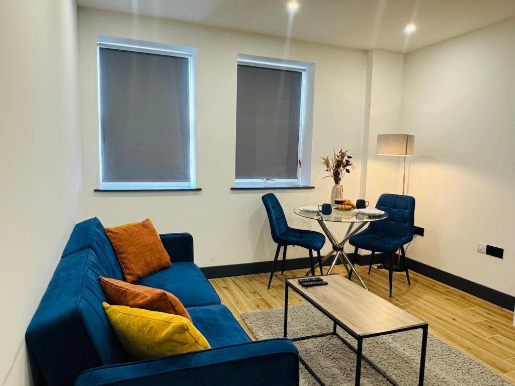 Posezení v ubytování Brand new apartment in London WD6