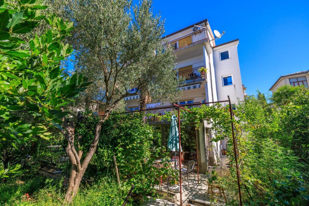 Apartments Olgi